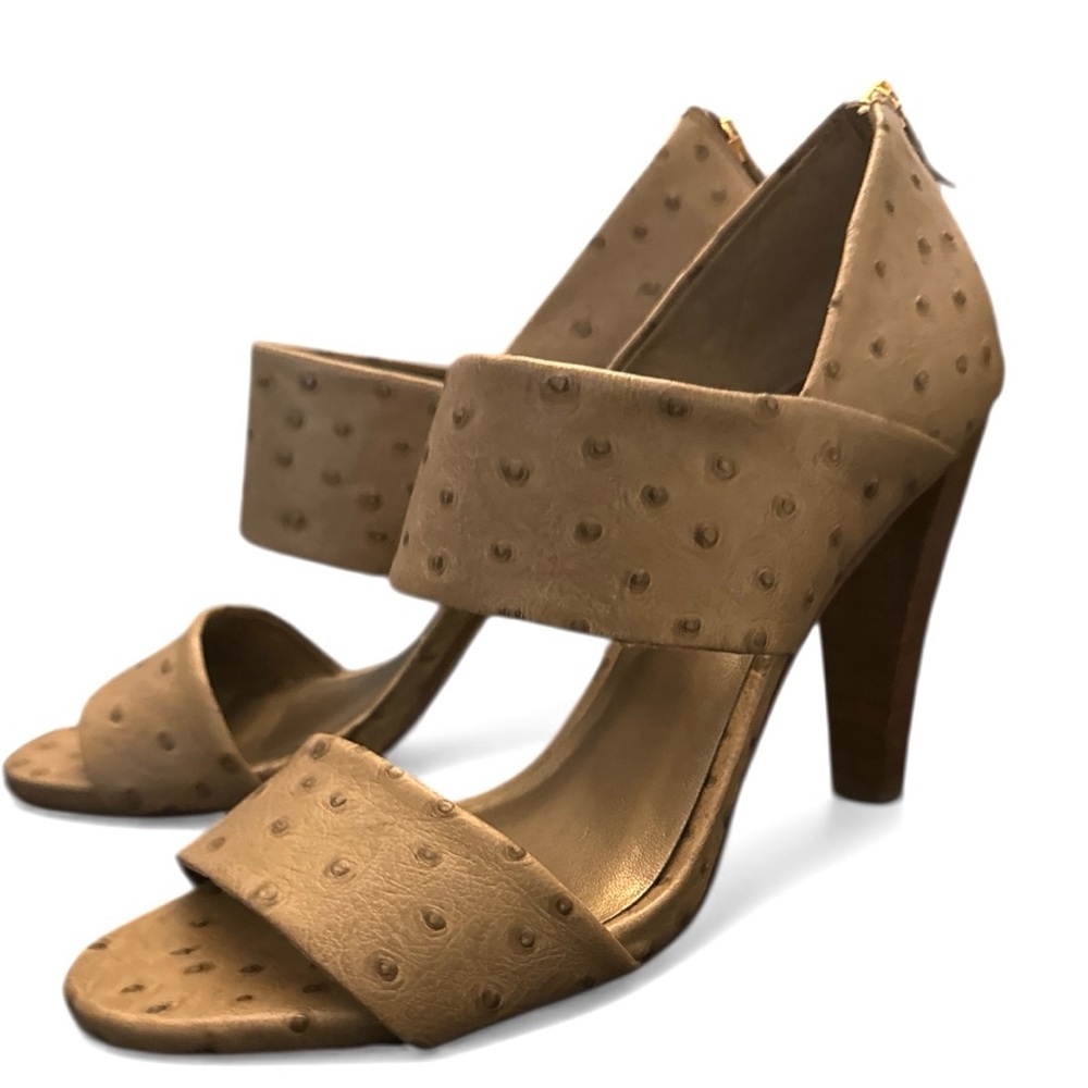 Talbots Ostrich Embossed Leather Sole Heeled Sandals Size 9